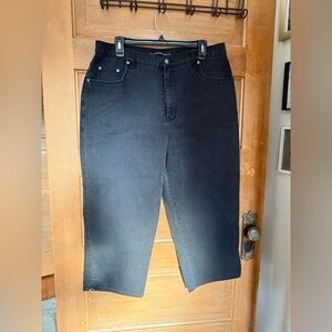 Bill Blass Dark Blue Ankle Jeans